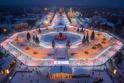 Повеселиться в москве