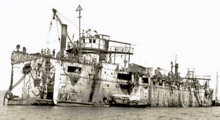 Varyag after salvage by Japanese. Varyag crucero destruido 1904.png