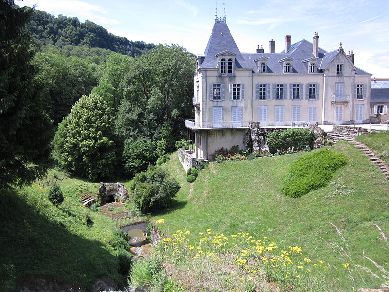 File:Vaux-sur-Poligny Le château (fin du XIXe s) et le parc.jpg