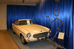 Volvo P1800: Le coupé (1961 - 1972), Le Break de Chasse 1800ES (1972 - 1973), Notes et références