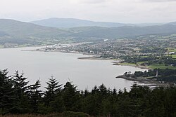 Warrenpoint, soos gesien vanuit Slieve Martin in die Mourne Mountains