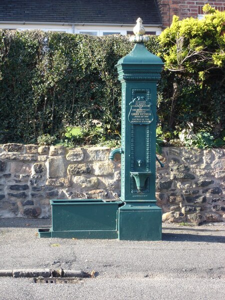 File:Water Pump, Stanton by Dale - geograph.org.uk - 1019254.jpg