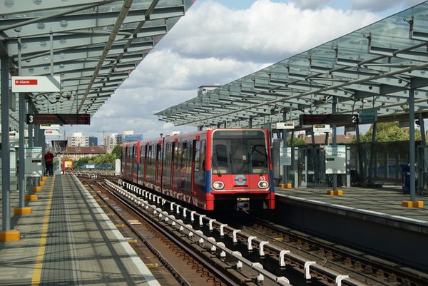 West India Quay DLR station