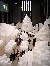 Rachel Whiteread, Embankment, 2005, Tate Modern, Londres.