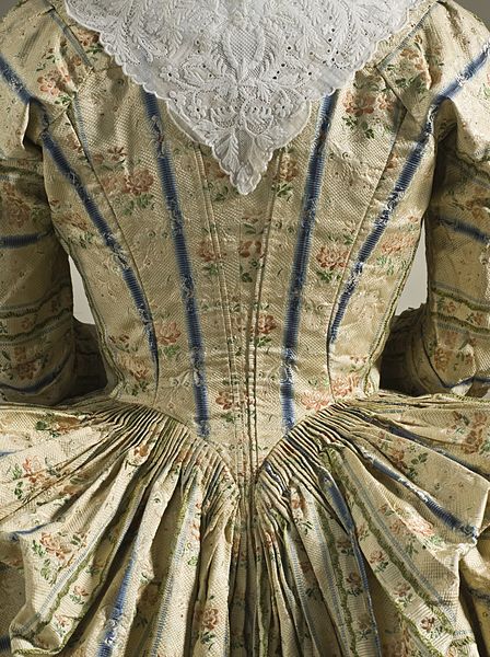 File:Woman's Robe a la Polonaise (Close-bodied Gown) LACMA M.70.85 (8 of 10).jpg