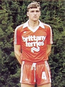 Yvon Le Roux va 1979 yil (Stade brestois) .jpg