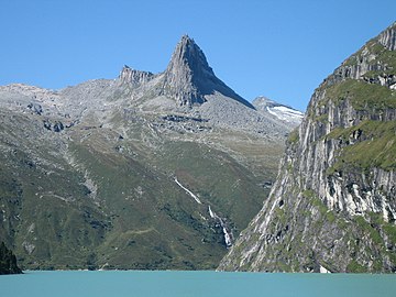 File:Zervreilahorn.jpg