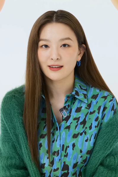 File:슬기 (SEULGI) Marie Claire Pop Quiz 02.png