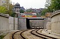 116L23300484 Vorortelinie, Station Unter Döbling, Blick Richtung Gersthof, Brücke Döblinger Hauptstrasse, Strassenbahn Linie 37, Typ L.jpg