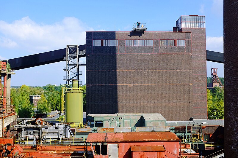 File:1508 zeche zollverein.JPG