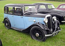 1933 Ten 4-door saloon 1933.standard.10.arp.jpg
