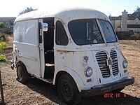 Unrestored 1957 S-series Metro van, 7 1/2ft body (shorty)