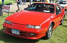 Dodge Daytona (1992 facelift) 1993 Dodge Daytona IROC (18163900789) (cropped).jpg