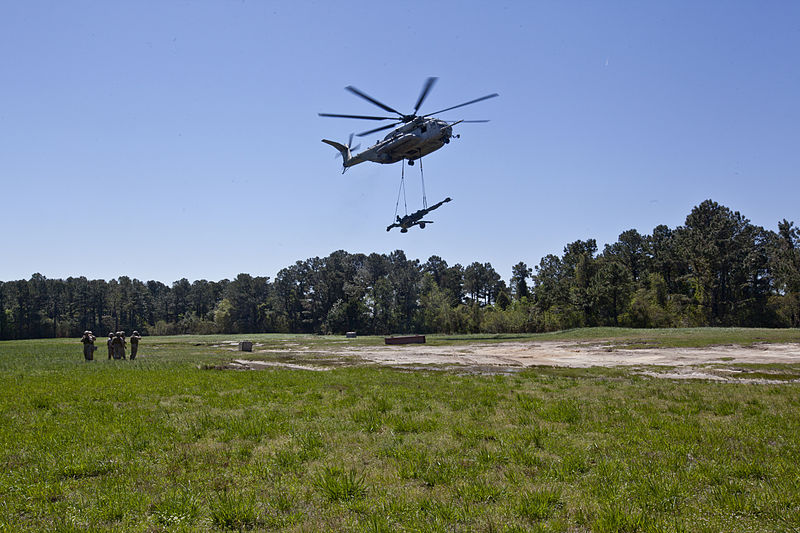 File:2-10 Helo Lift 140416-M-MN519-165.jpg