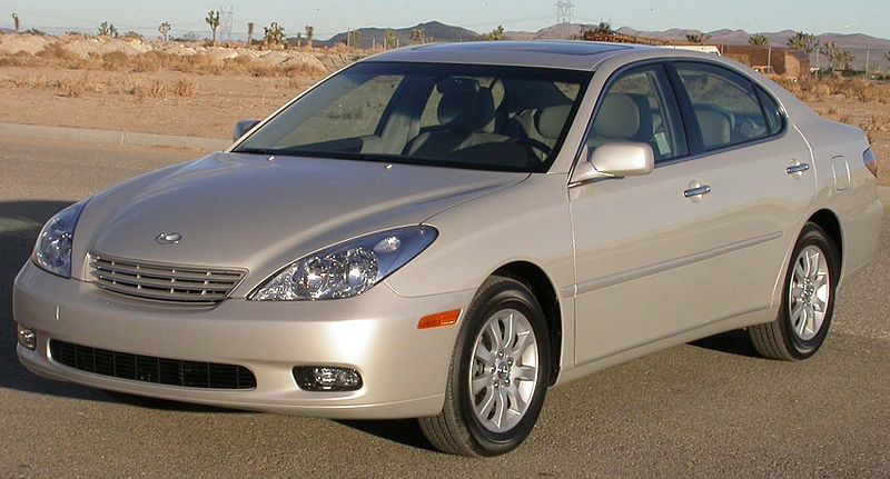 File:2004 Lexus ES330 -- NHTSA.jpg