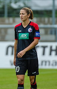 13/09/2015 1.FFC Francfort vs 1.FFC Turbine Potsdam Bianca Schmidt 002.jpg