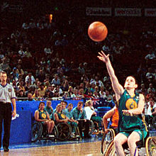 211000 - Wheelchair basketball Melissa Dunn free throw - 3b - 2000 Sydney match photo Melissa Dunn.jpg