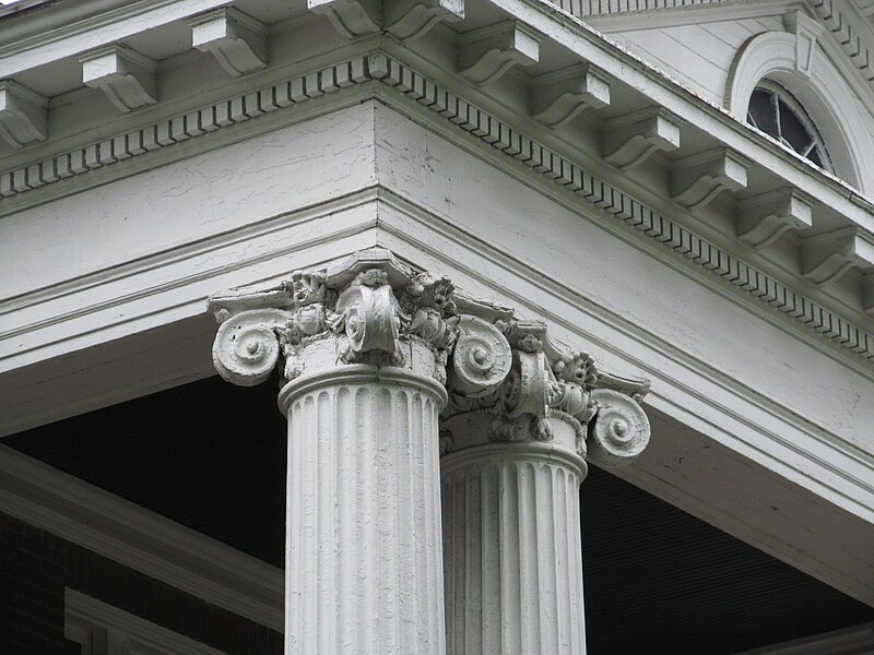 Ionic capitals