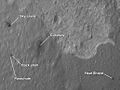 Les trois composants de l'étage de descente sont tous tombés sur le sol martien à faible distance de Curiosity.