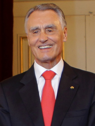 <span class="mw-page-title-main">Aníbal Cavaco Silva</span> Portuguese politician (born 1939)