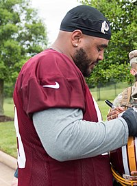 Francis signing autographs at 2017 training camp.