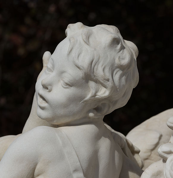 File:AT 20137 Figuren und Details des Mozartdenkmales, Burggarten, Vienna-4981.jpg