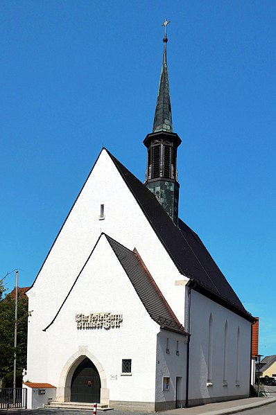 File:Abensberg, ev Johanneskirche v O, 2.jpeg