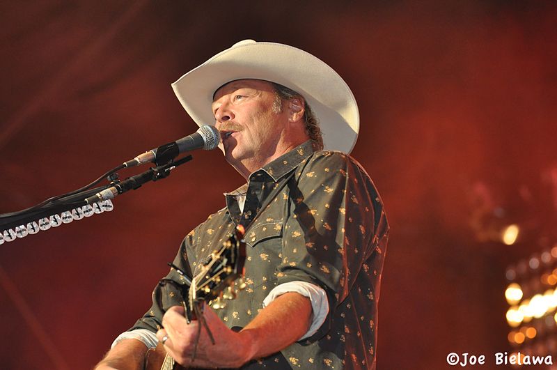 File:Alan Jackson -DSC 9922-8.24.12 (7855068106).jpg