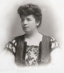 Amalia Carneri 1908 cropped.jpg