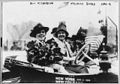 7 April 1916, Nell Richardson dan Ny. Alice Burke melakukan kampanye nasional dengan mobil "Golden Flyer" dari New York City ke San Francisco.