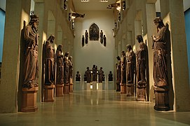 Galerie des prophètes de la cathédrale.