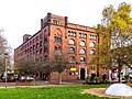 Post Office 4: 2 buildings.  The provisions office, built in 1906, also served as an armory and from 1946 became the post office's warehouse.  Today's "Bürgerhaus Stollwerck".