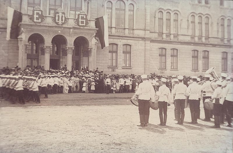 File:BASA-3K-7-432-13-Military parades in Bulgaria, 1923.jpeg