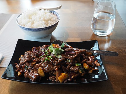 Beef Kung Po at restaurant Kiinanmuuri