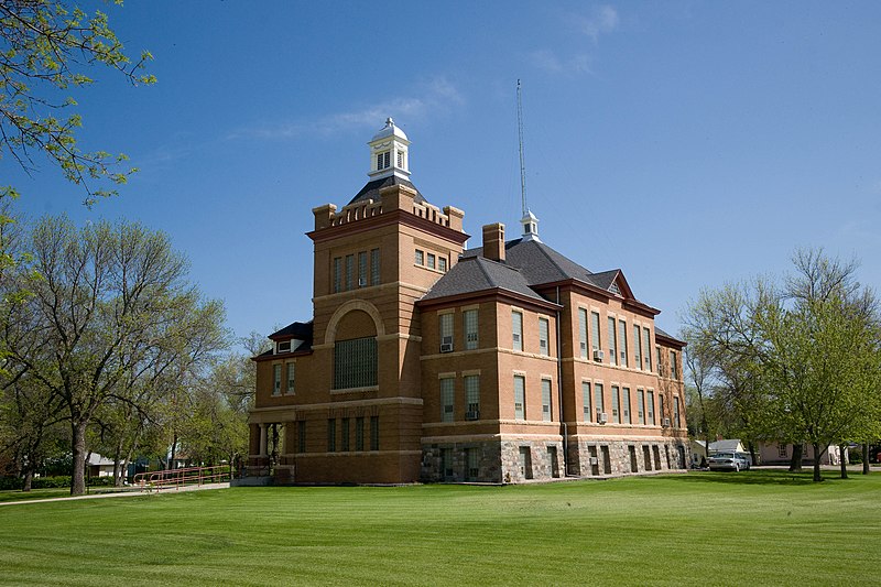 File:Benson County Courthouse 2009.jpg