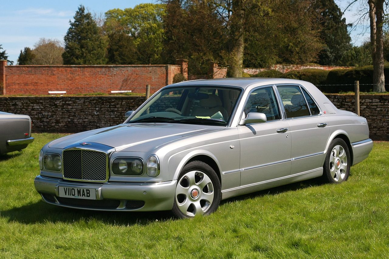 Image of Bentley Arnage registered February 2000 6750cc