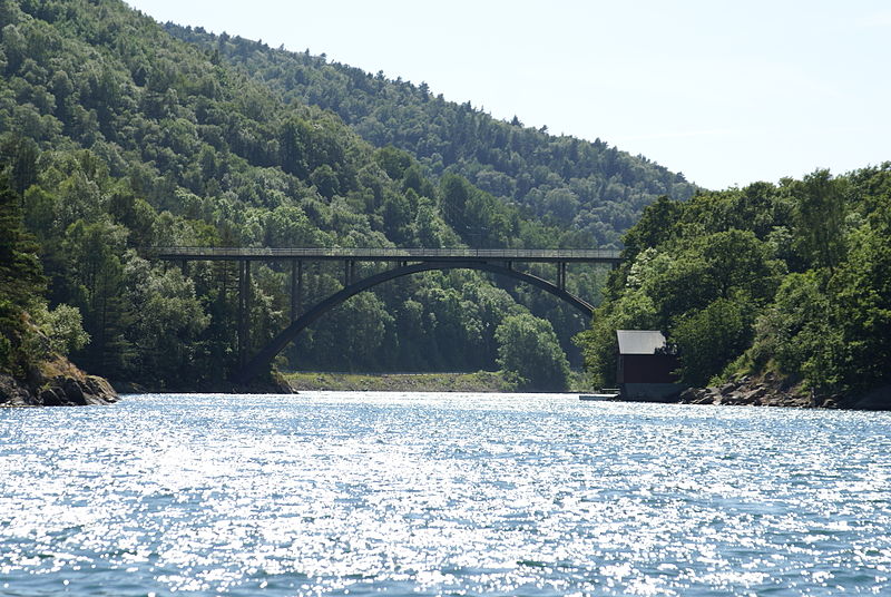 File:Bridge of Jaasund.jpg