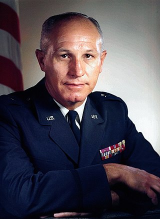 <span class="mw-page-title-main">William G. King Jr.</span> United States Air Force general