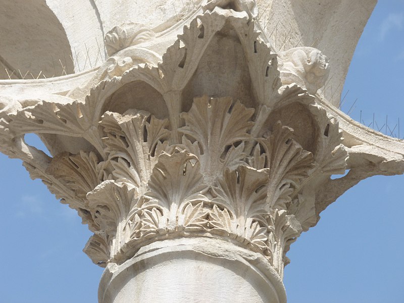 File:Capital, Diocletian's Palace.jpg