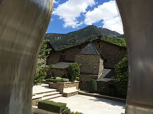 Casa de la Vall 1.JPG