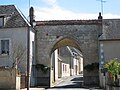 Ancienne porte de Chârost (près de la place de l'Église).