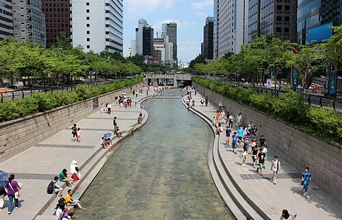 Cheonggyecheon things to do in Seoul Station