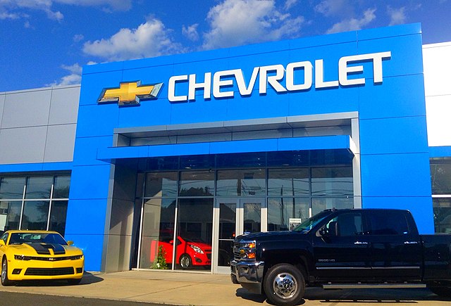 Chevrolet dealership in Wallingford, Connecticut, June 2014