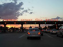 Chicago Skyway toll plaza.jpg