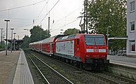 Recklinghausen Hbf: Der Rhein-Haard-Express in Fahrtrichtung Düsseldorf Hbf