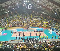 Acto protocolario previo al juego entre Colombia y Venezuela en la primera jornada.