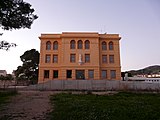 Català: Edifici dels Josepets, Convent dels Josepets. Antiga ctra. de les Cases, les Cases d'Alcanar (Alcanar). This is a photo of a building listed in the Catalan heritage register as Bé Cultural d'Interès Local (BCIL) under the reference IPA-6236. Object location 40° 33′ 12.88″ N, 0° 31′ 36.46″ E  View all coordinates using: OpenStreetMap