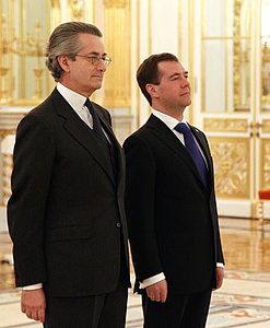 Dmitry Medvedev cu Antonio Zanardi Landi.jpeg