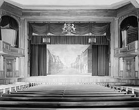 Stage and seats Dock-street-theatre-interior-sc1.jpg