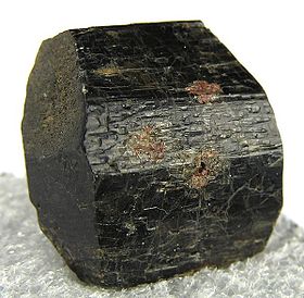 Amphibole makalesinin açıklayıcı görüntüsü